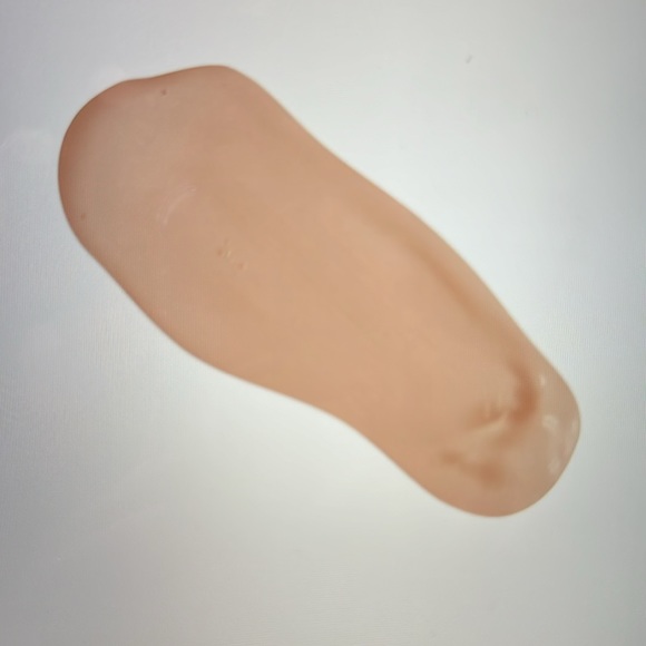 MAGIC STAR C19 liquid CONCEALER - Picture 5 of 6